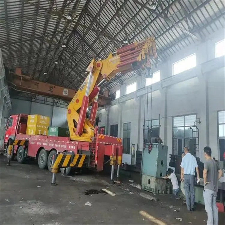 绵竹速查！附近自卸吊车租赁电话及租赁全攻略