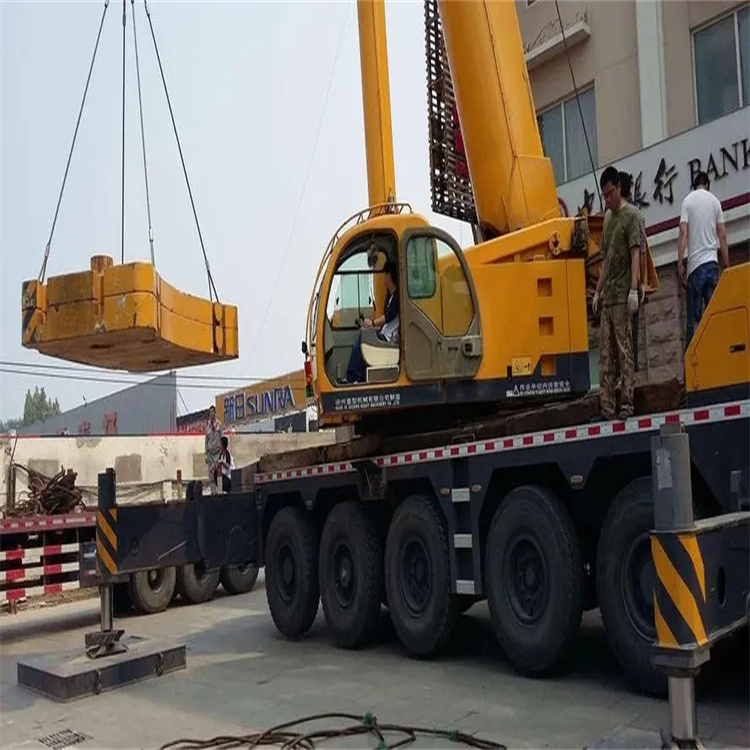 绵竹吊车怎么吊玻璃